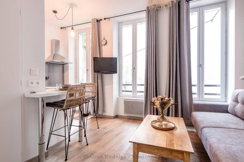 شقة - Le Petit Rochelais -Calme&Cosy- Wifi-Netflix لا روشيل المظهر الخارجي الصورة